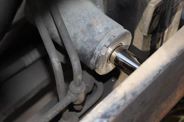 hydraulic cylinders